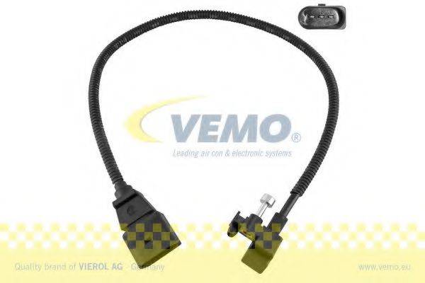VEMO V10721270 Датчик импульсов; Датчик, частота вращения; Датчик импульсов, маховик; Датчик частоты вращения, управление двигателем